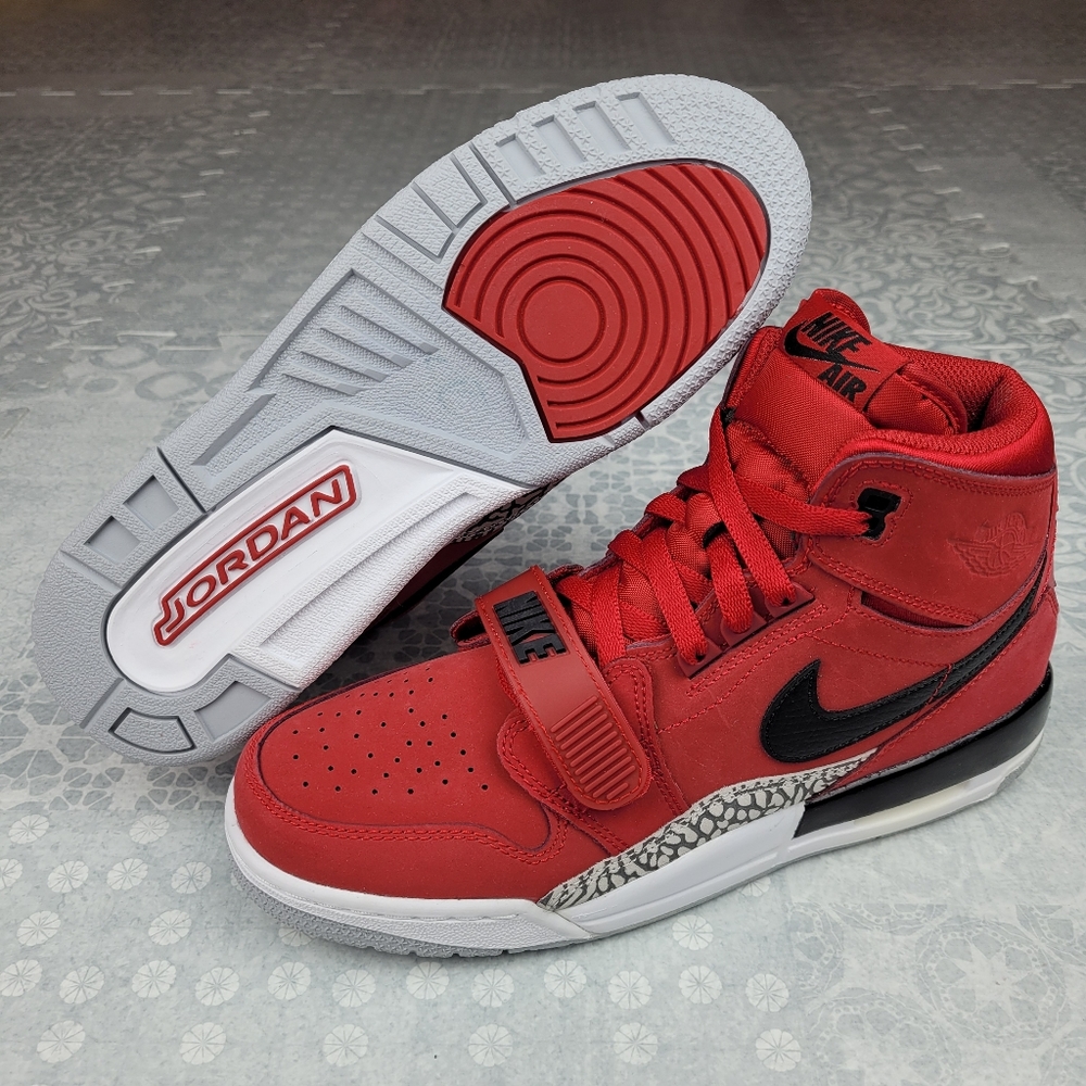 Nike Air Jordan Legacy 312 GS Women's 7 8 8.5